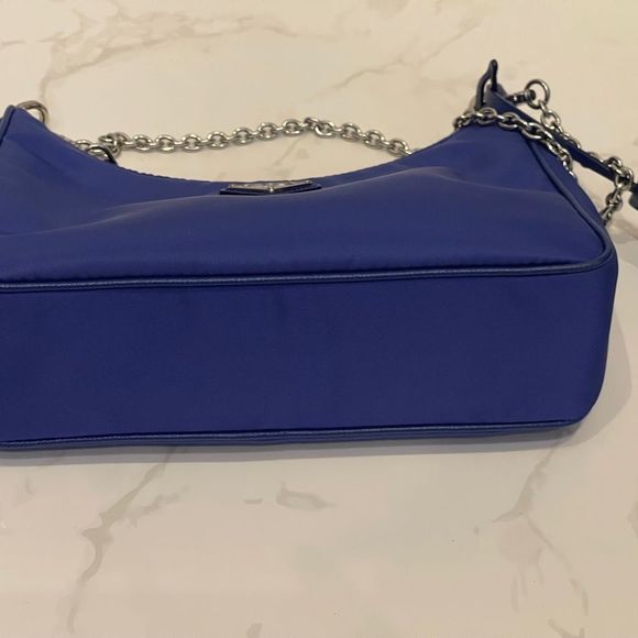 Prada nylon 2005 re-edition - Picture 2 of 8